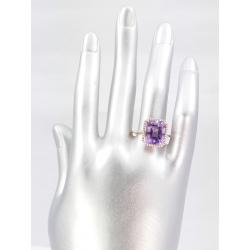 Veiling van een 14kt Roségouden ring met Amethist en Diamant bij ProVeiling