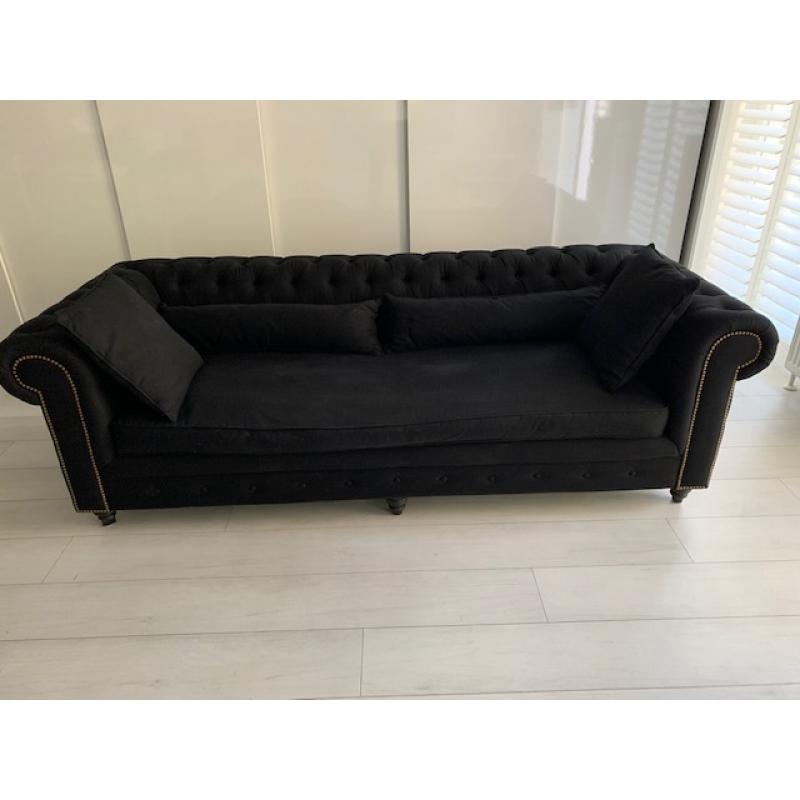 Stoffen bankstel zwart "chesterfield stijl"