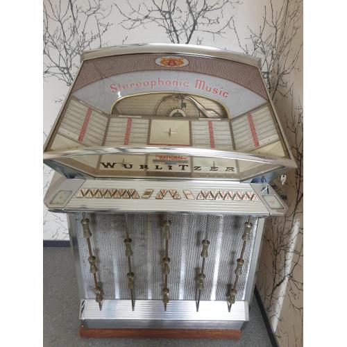 Wurlitzer jukebox