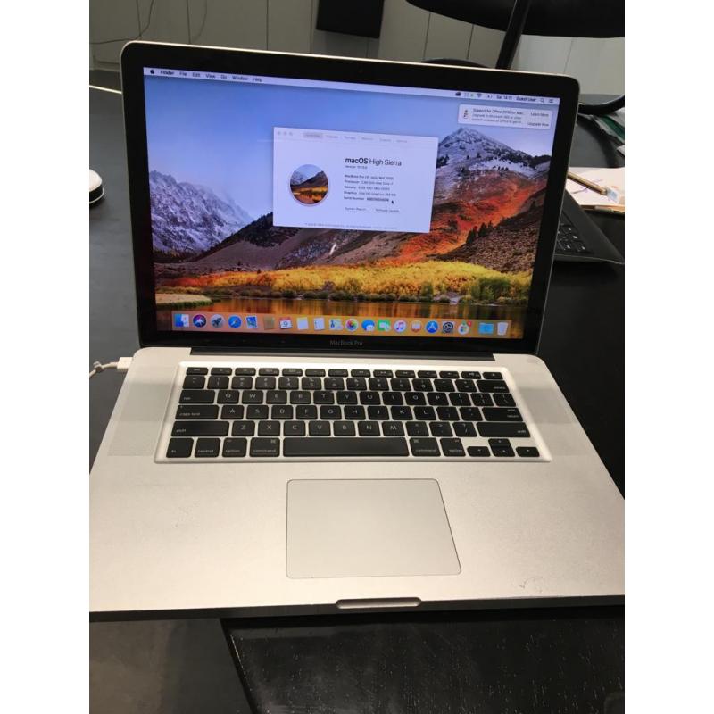MacBook Pro 15 inch Mid 2010