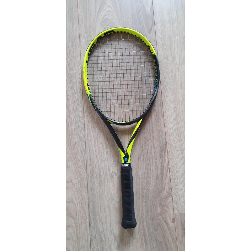 Head grephene Extreme MP tennis racket