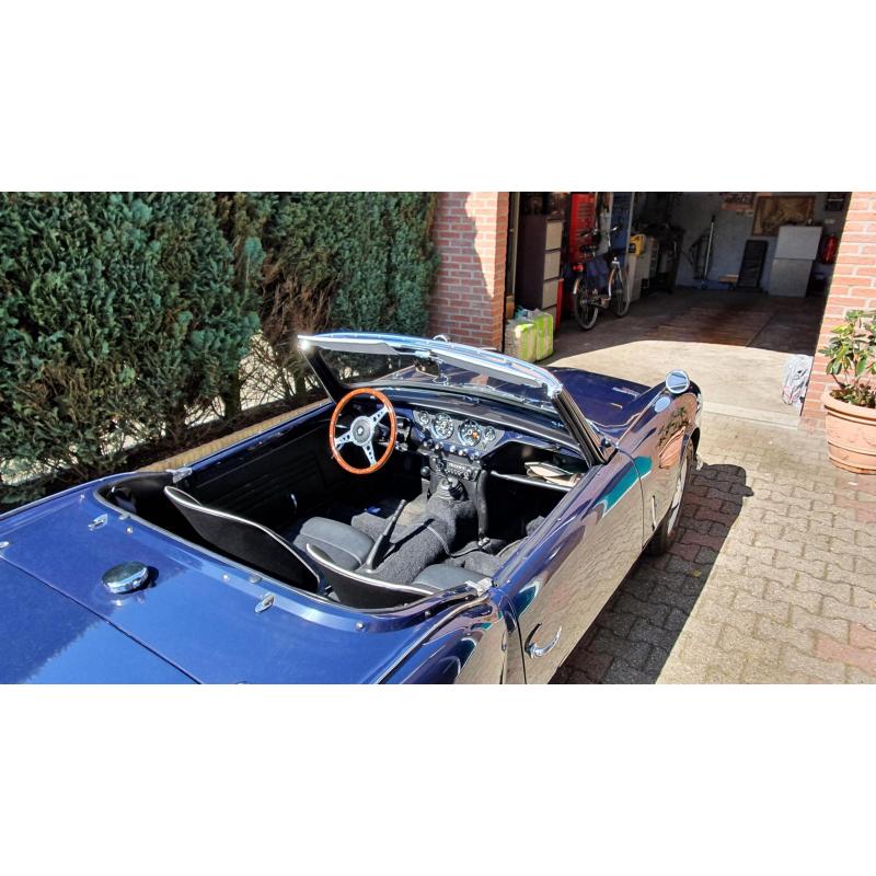 Triumph Spitfire 4 (MK1) 1963  Royal Blue