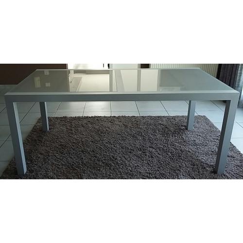 Tafel   dressoir