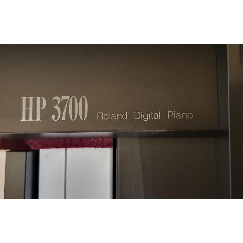 Roland HP 3700 Digitale piano, in zeer goede staat.