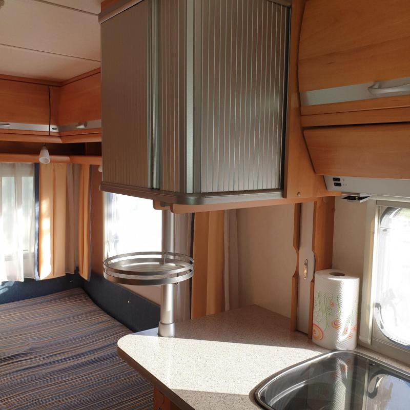 Caravan Wilk S4 450HTD met voortent