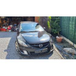 Mazda 6 hatchback Sport zwart diesel 2.2 geaccidenteerd