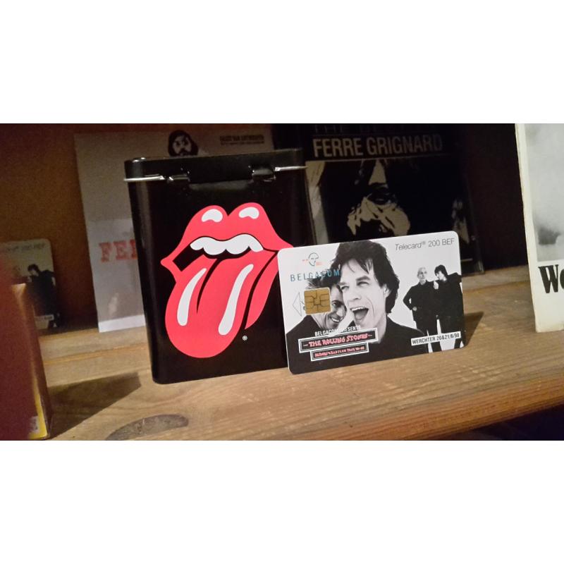 Rolling Stones telefoon kaart en sigaretten doos