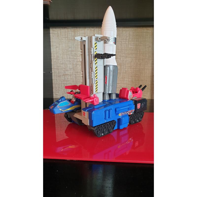 Transformer G1 "Micromaster Rocket Base".