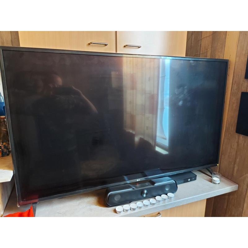 LG UHD TV 139cm55