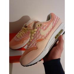 Nike Air Max 1 &#039; Strawberry Lemonade&#039;