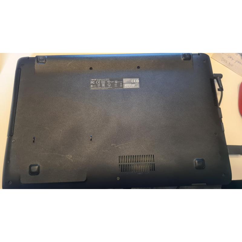 Laptop Asus SpnicMaster F551M – Intel Celeron N2840