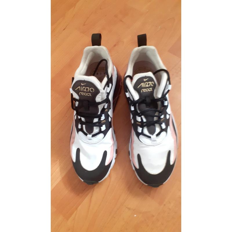 2paar Nike air max maat 39