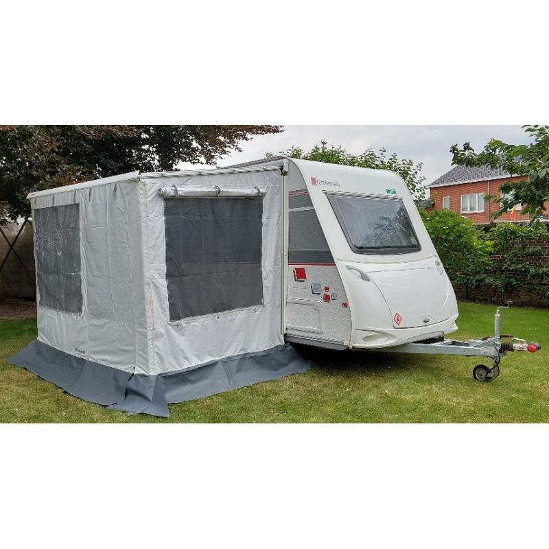 Caravan Sterckeman 330 CP Starlett