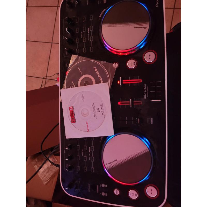 pioneer DDJ- ERGO DJ controller