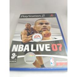 PS2 spel NBA LIVE 07