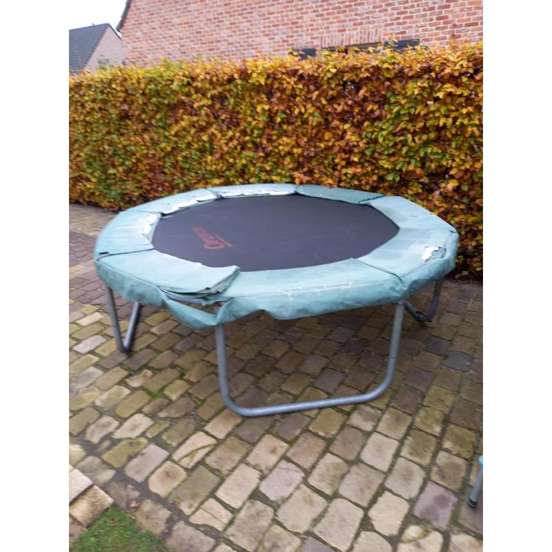 Trampoline