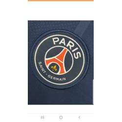 Originele truitjes o.a. Liverpool, Paris enz NIEUW €45