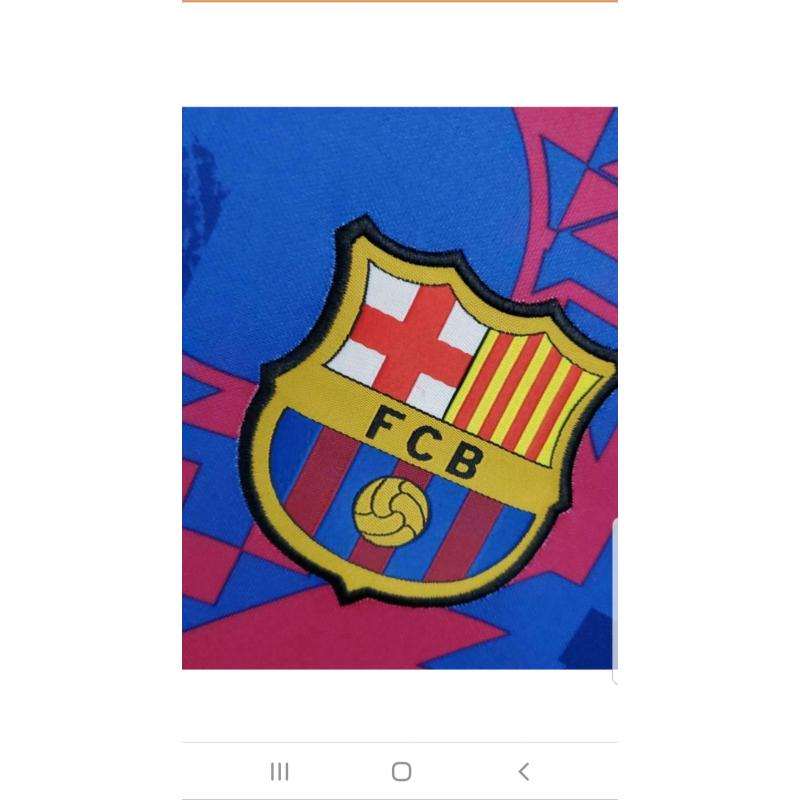 Originele truitjes o.a. Barcelona Arsenal enz NIEUW €45