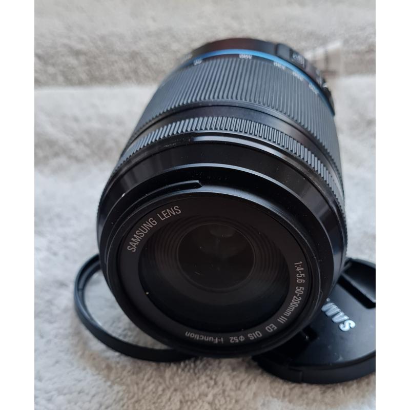 Samsung nx 85 f/1.4 portretlens