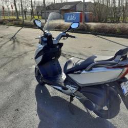 Scooter KYMCO G-DINK 300