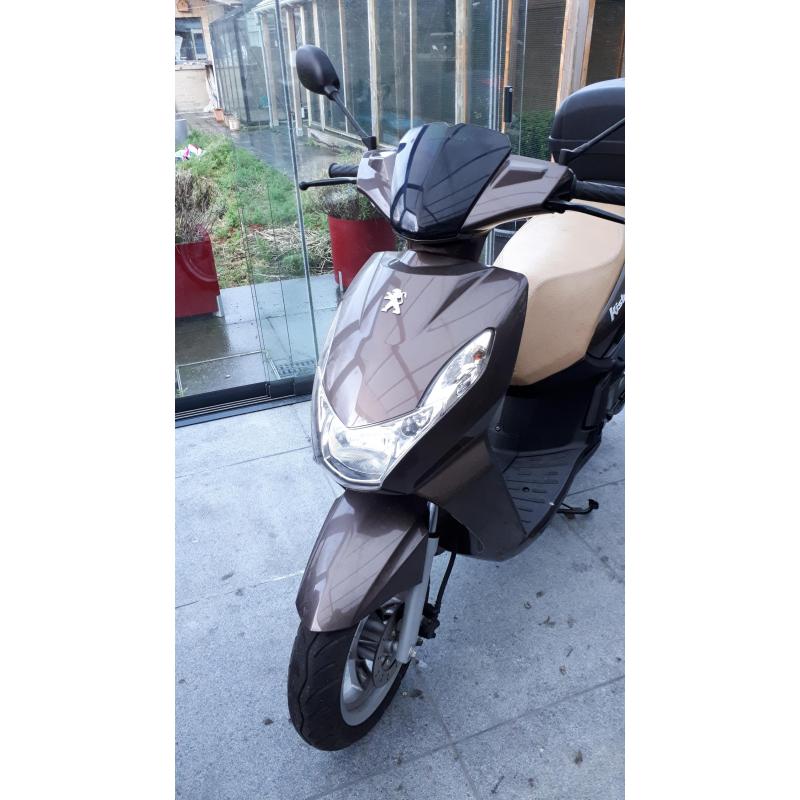 Brommer/Scooter Peugeot Kisbee 50cc