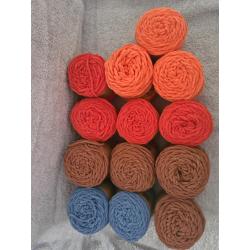 54 bollen Chunky Chenille