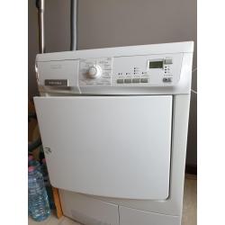 droogkast electrolux 7kg automatic control.