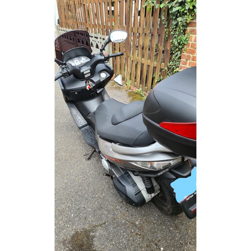 Scooter Kymco Xciting 500 Ri