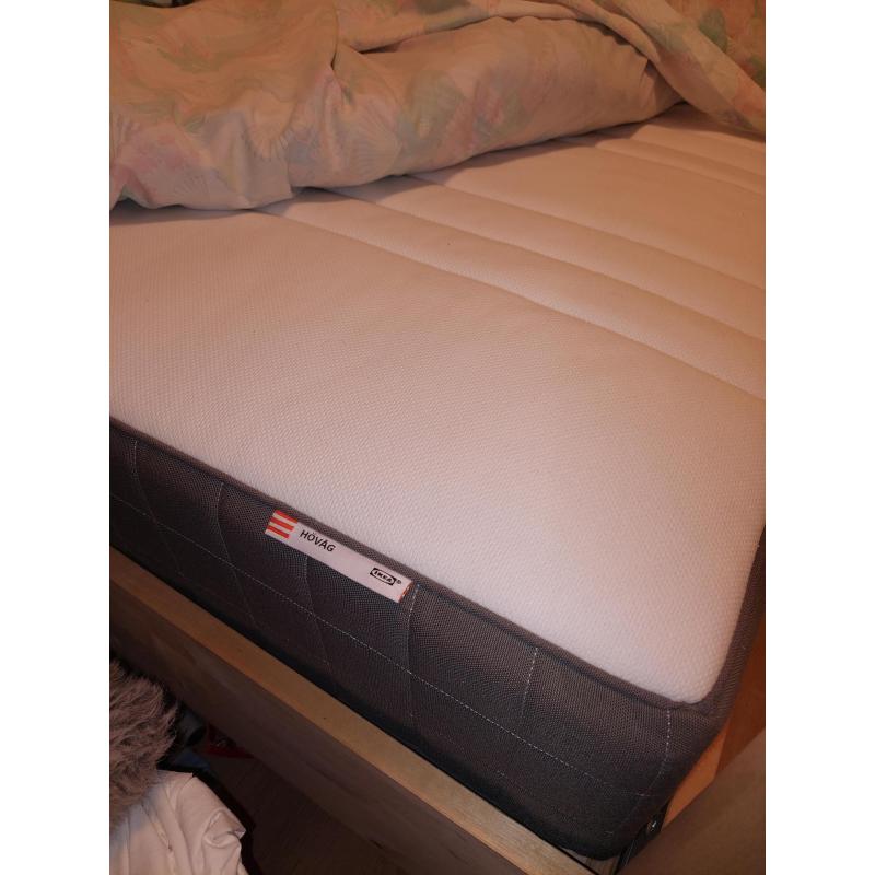 BED FRAME   SLATS   MATRESS FOR SALE (140x200)