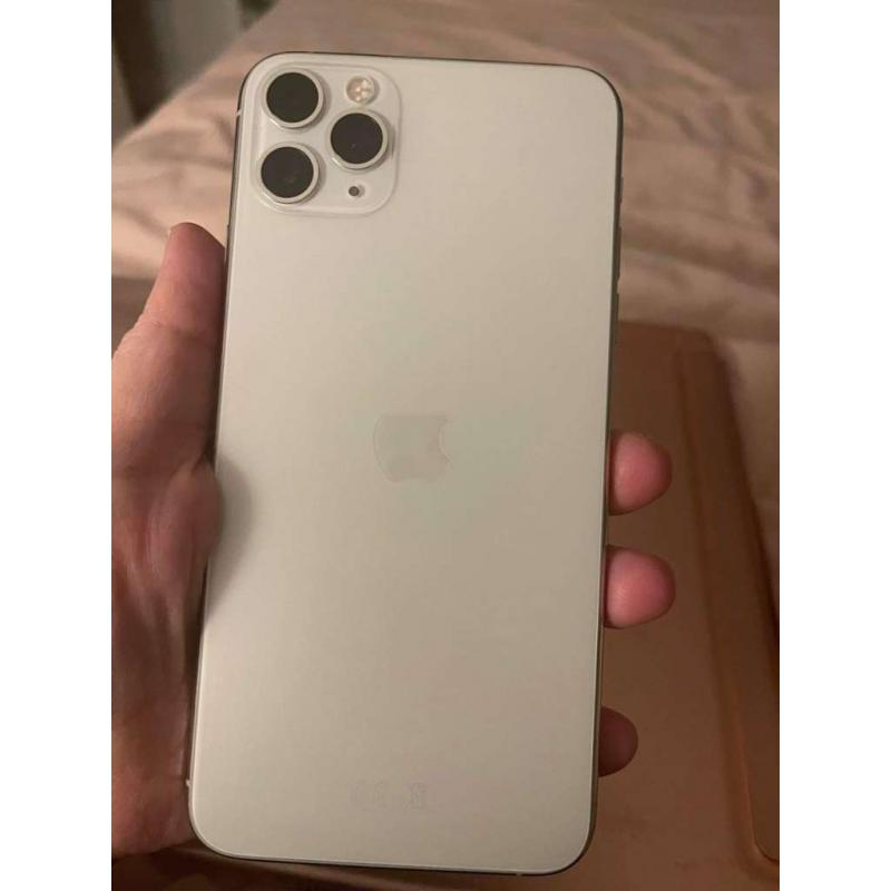 iPhone 11 Pro max  64Go