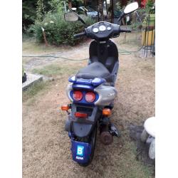 te koop scooter sym