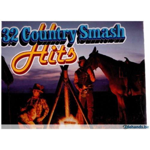 32 Country Smash Hits