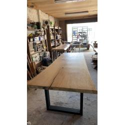 Boomstam tafel 8 cm dik eik met u onderstel