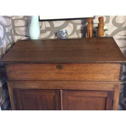 Antieke secretaire