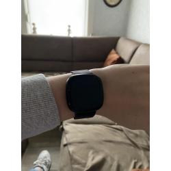 Fitbit versa 3