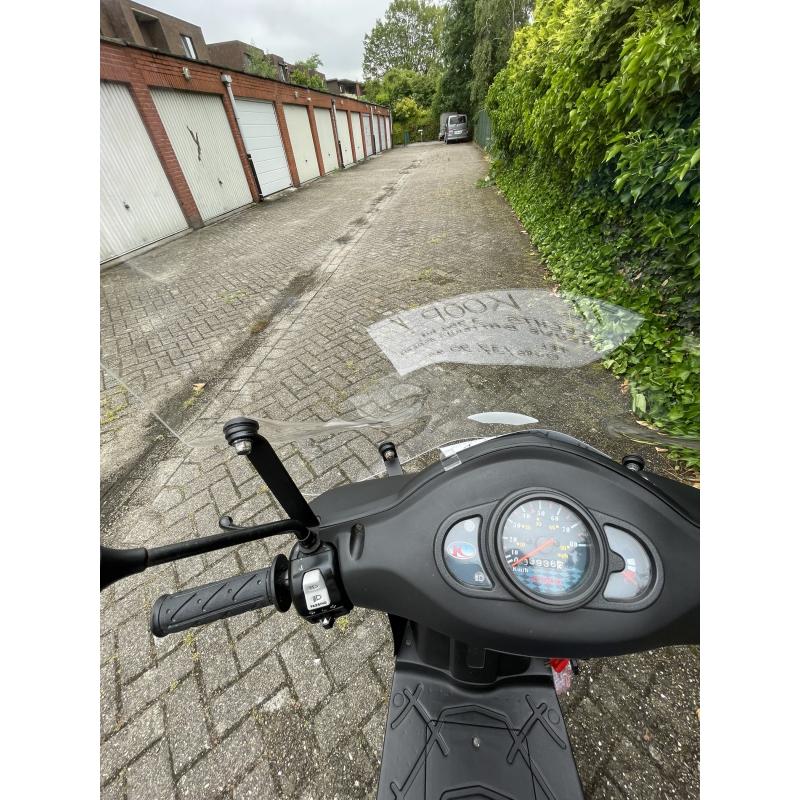 Kymco agility 50cc, cat.B - slechts 3900 km