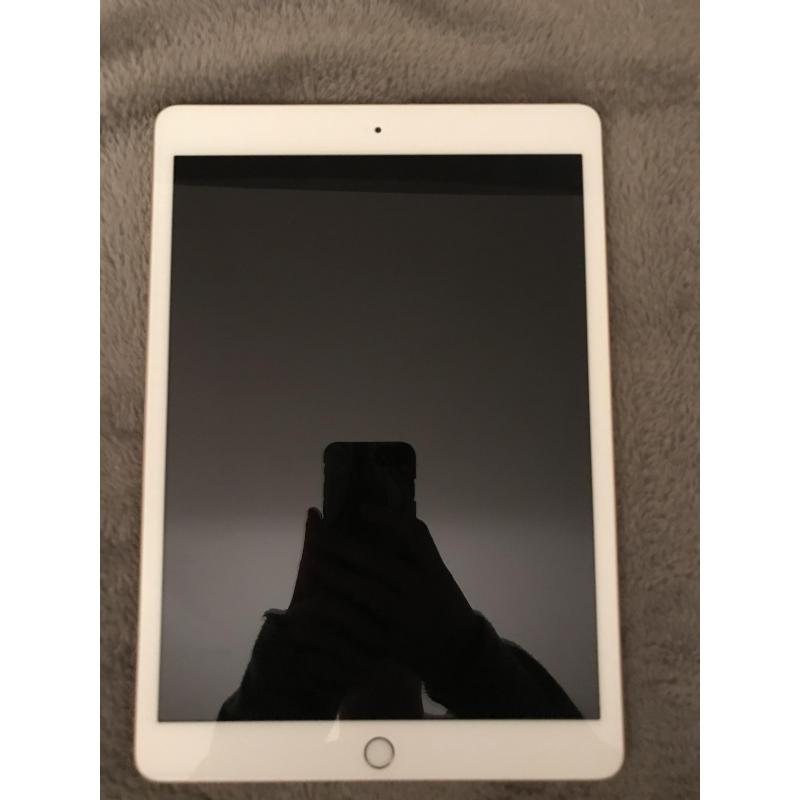 iPad 7th GEN 32GB