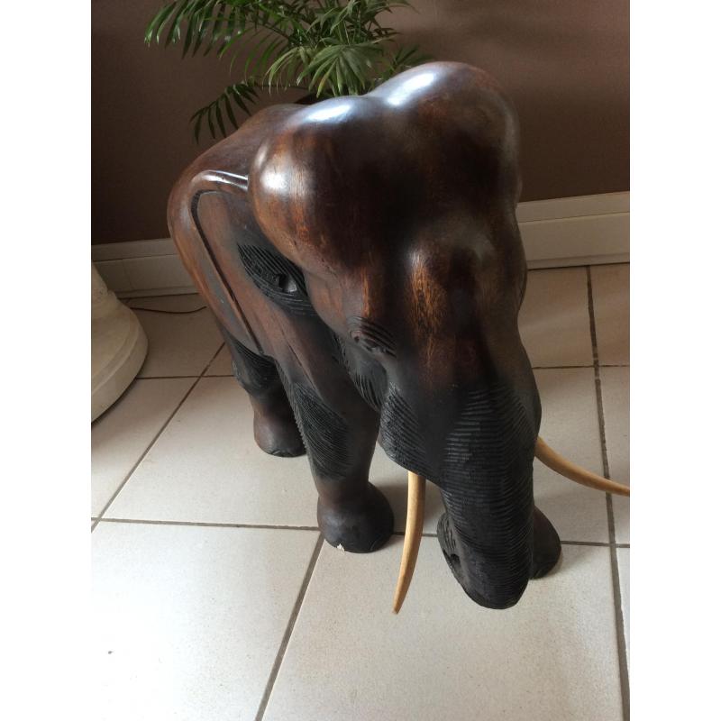 Houten olifant