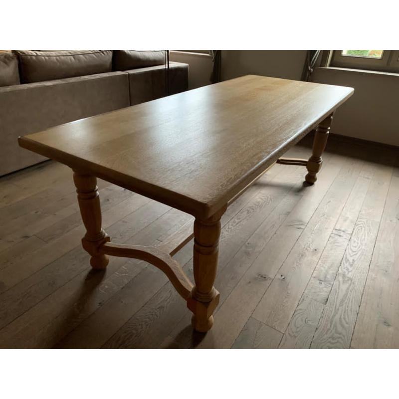 Eiken tafel en 6 stoelen