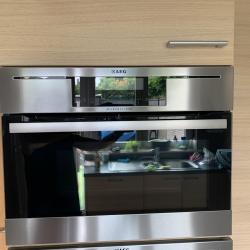 Inbouw microgolfoven met grill van AEG