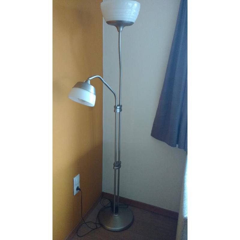 Te koop staande lamp