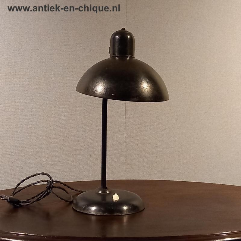 Kaiser Idell bureaulamp