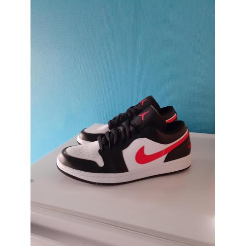Nike Air Jordan 1 Low &#039; Siren Red&#039;
