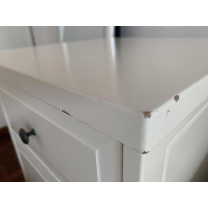 Hemnes ikea bed 160x200 met latenbodem en nachtkasten