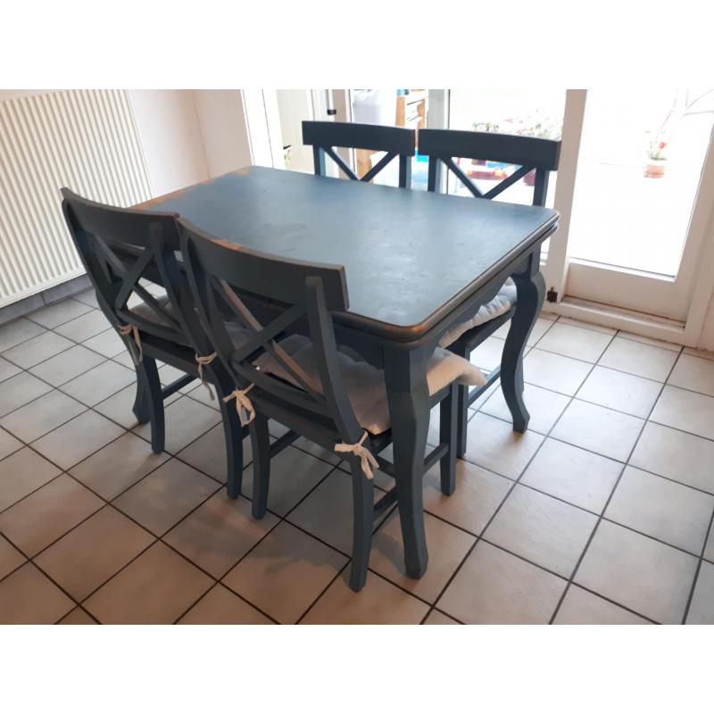 Blauwe eettafel met 4 stoelen