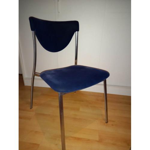 8 Designstoelen /chromee met blauwe zitting / leun /prijs voor 8 stuks : 80 euro