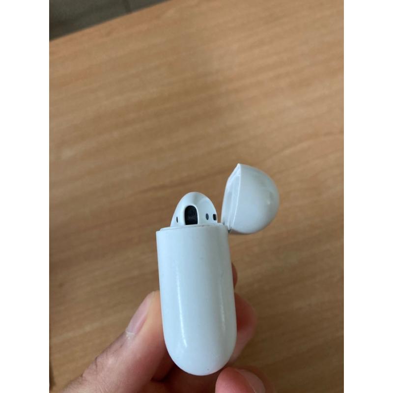 AirPods 2