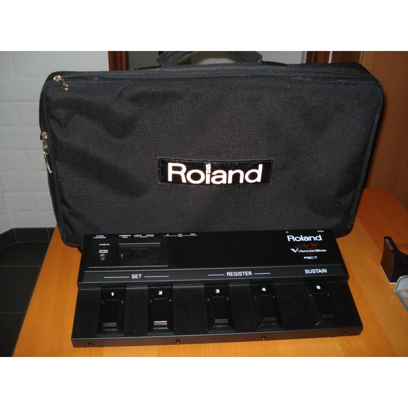 Accordeon Roland FR7