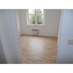 TE HUUR: appartement 120m2 - 2 slaapkamers - dichtbij Genk Centrum