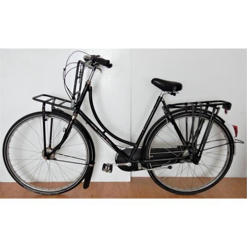 Hollandse damesfiets / Omafiets (de fiets is beschikbaar)